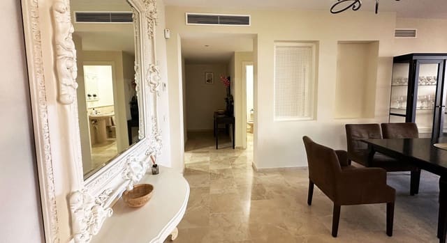 3 soverom Leilighet til salgs i Estepona med svømmebasseng garasje - € 499 000 (Ref: 9095243)