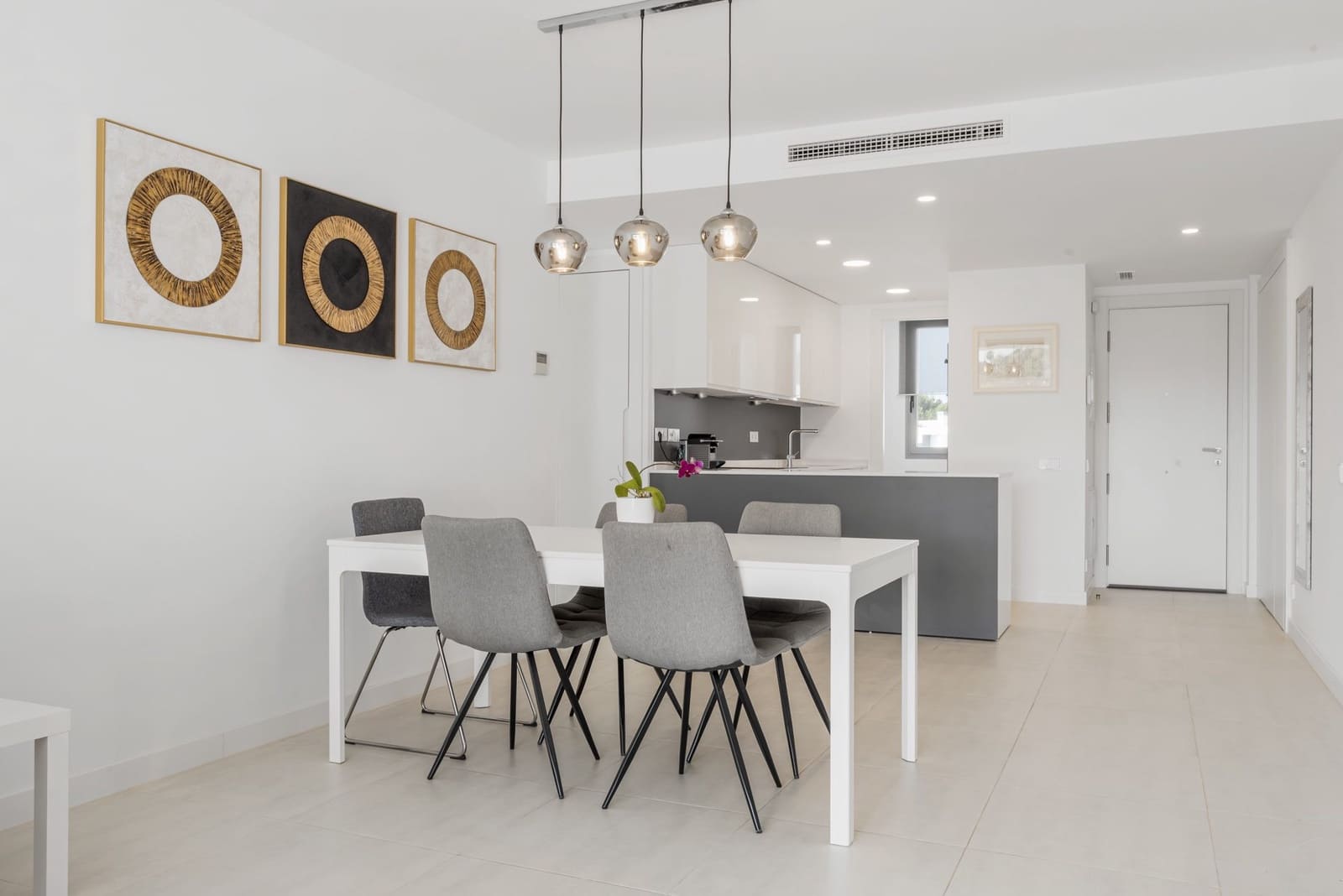 2 chambre Penthouse à vendre à New Golden Mile avec piscine garage - 585 000 € (Ref: 9095244)