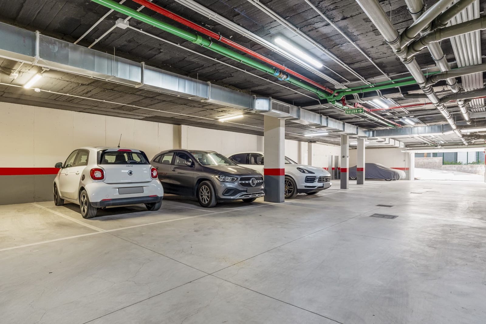 2 chambre Penthouse à vendre à New Golden Mile avec piscine garage - 585 000 € (Ref: 9095244)