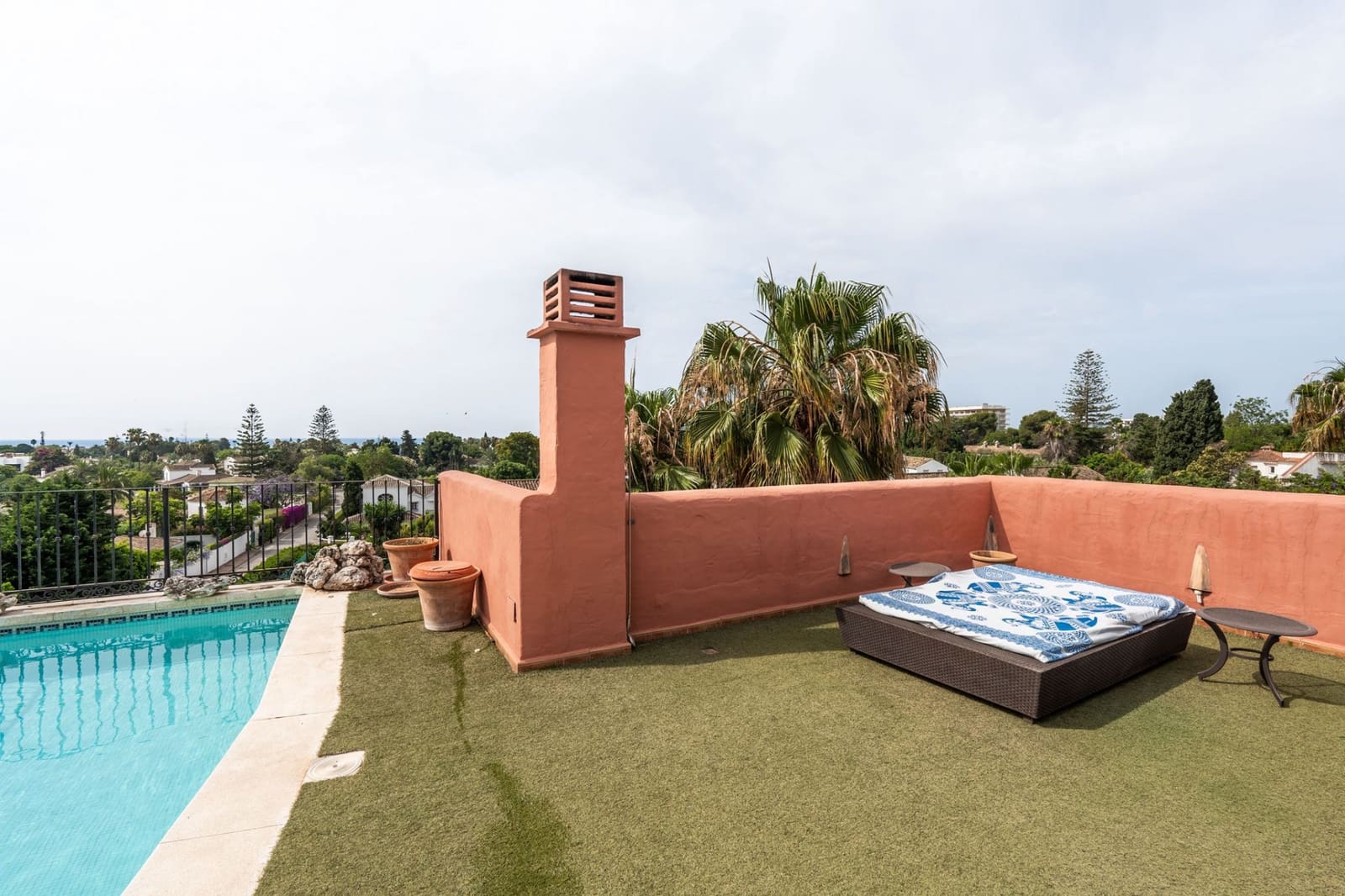 5 soveværelse Penthouse til salg i San Pedro de Alcantara med swimmingpool garage - € 2.350.000 (Ref: 9118705)
