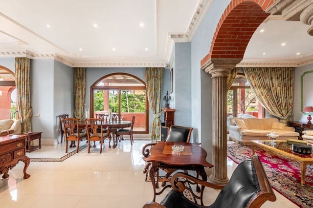 5 soverom Penthouse til salgs i San Pedro de Alcantara, Marbella med svømmebasseng garasje - € 2 350 000 (Ref: 9118705)