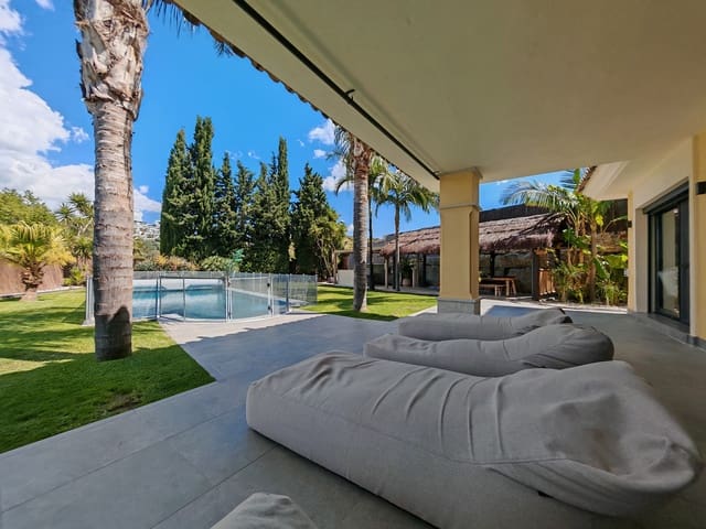 4 soverom Villa til salgs i Marbella med svømmebasseng garasje - € 1 995 000 (Ref: 9118706)