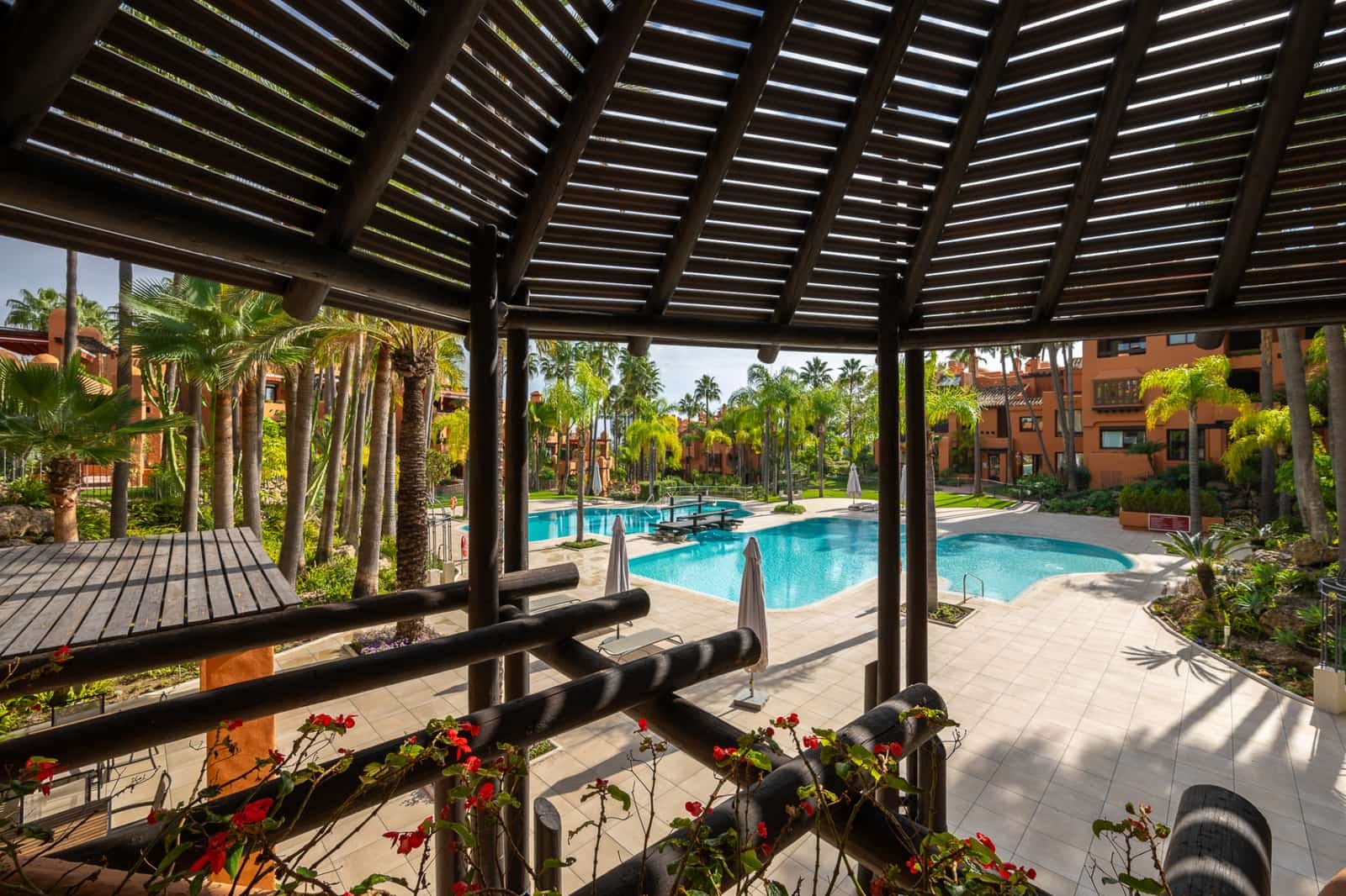 3 Zimmer Penthouse zu verkaufen in Marbella mit Pool Garage - 1.895.000 € (Ref: 9118709)