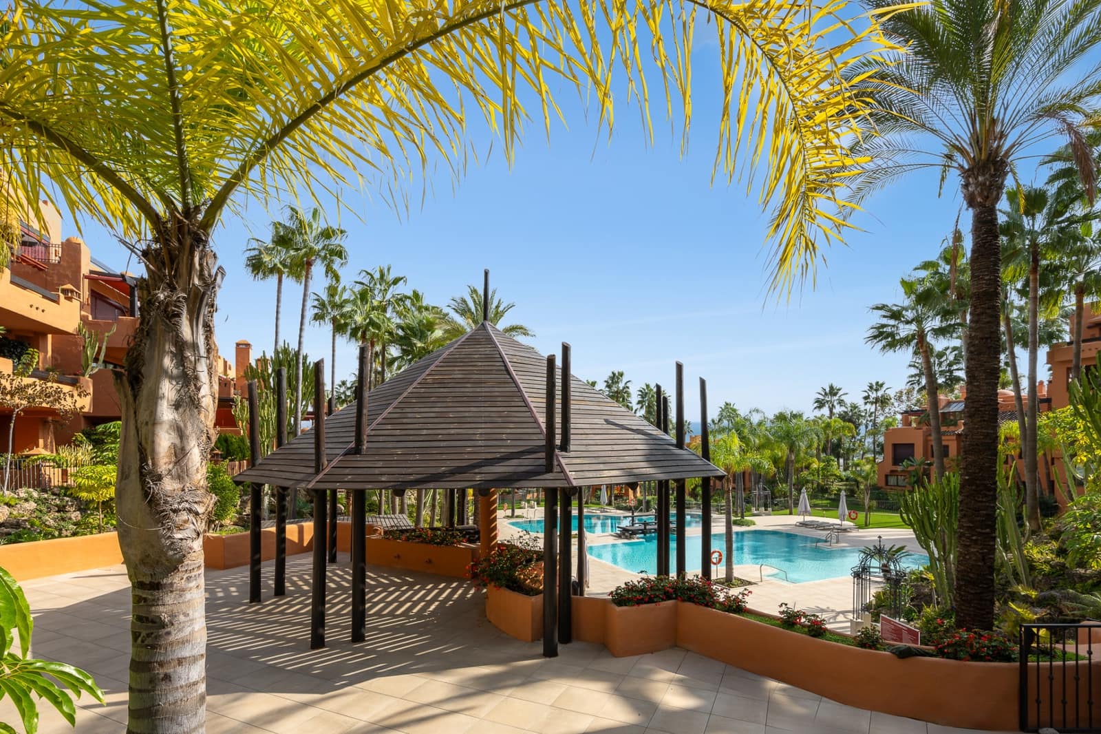 3 Zimmer Penthouse zu verkaufen in Marbella mit Pool Garage - 1.895.000 € (Ref: 9118709)