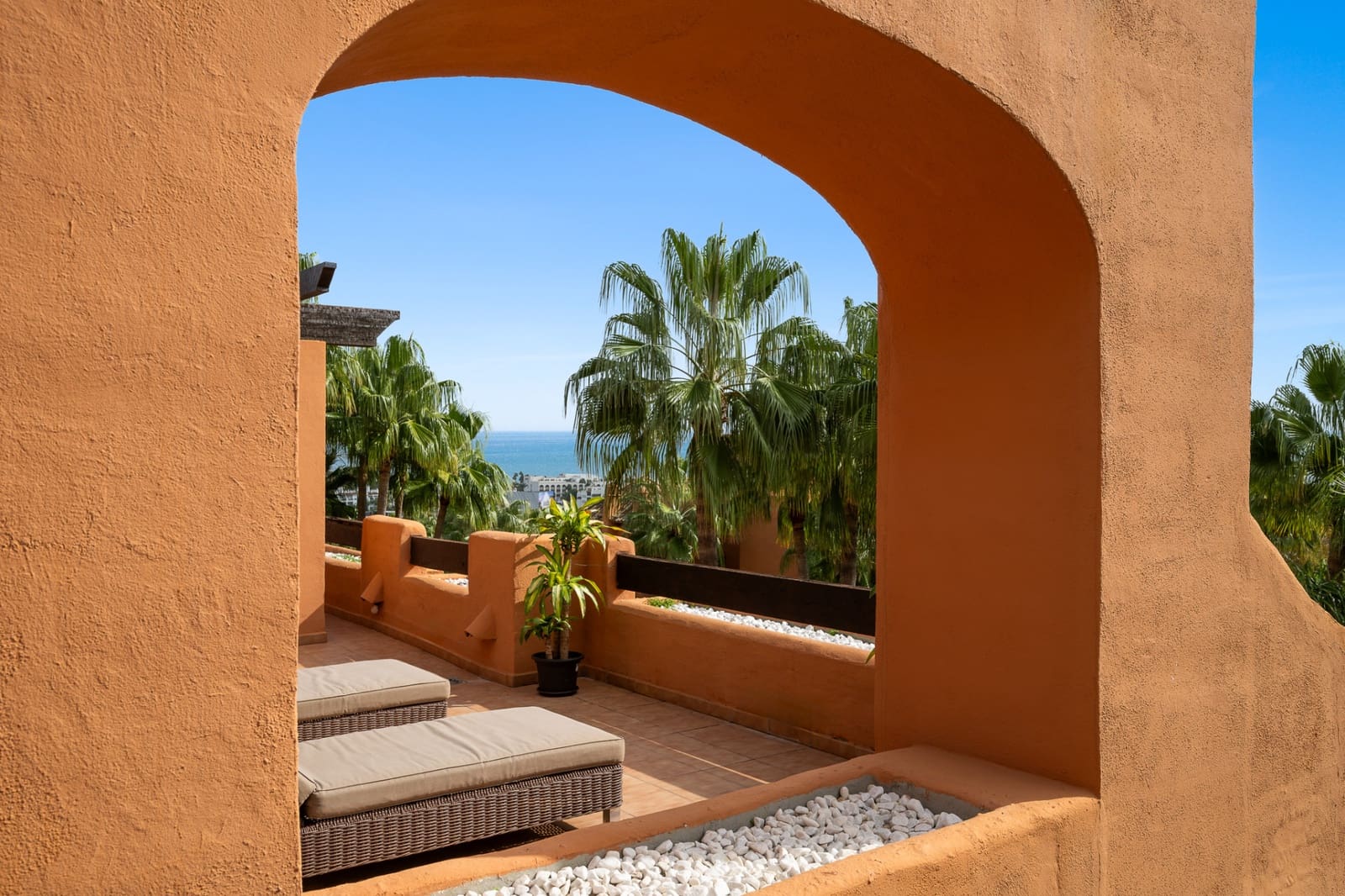 3 Zimmer Penthouse zu verkaufen in Marbella mit Pool Garage - 1.895.000 € (Ref: 9118709)