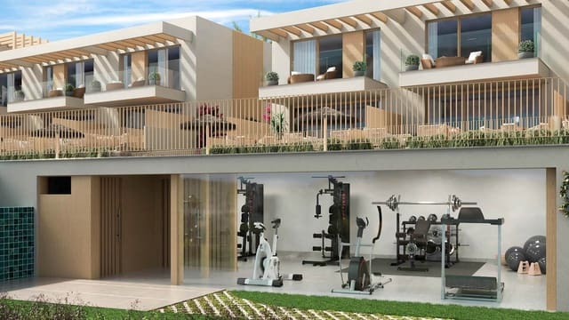 3 soverom Kjedet enebolig til salgs i Manilva med svømmebasseng garasje - € 560 000 (Ref: 9118710)