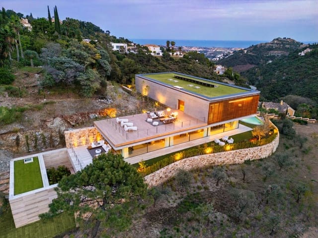 7 slaapkamer Villa te koop in El Madroñal, Benahavís met zwembad garage - € 10.800.000 (Ref: 9118711)