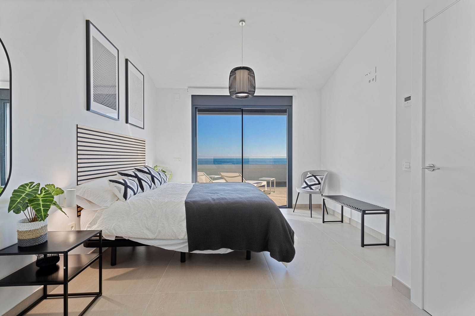 3 soverom Penthouse til salgs i Fuengirola med svømmebasseng garasje - € 1 150 000 (Ref: 9137096)