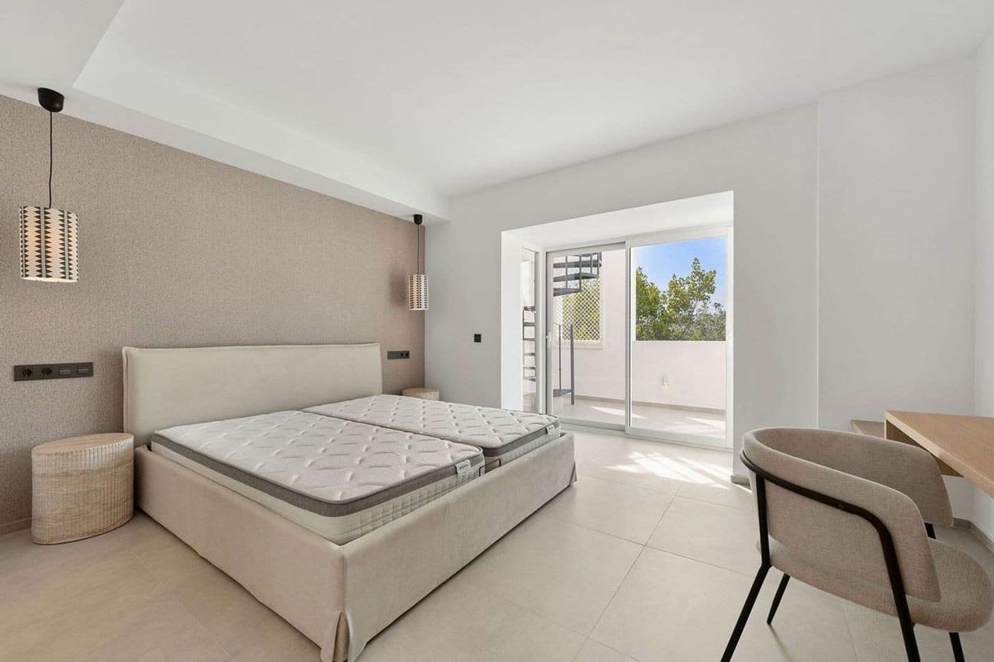 3 soverom Penthouse til salgs i Marbella med svømmebasseng garasje - € 749 000 (Ref: 9137100)