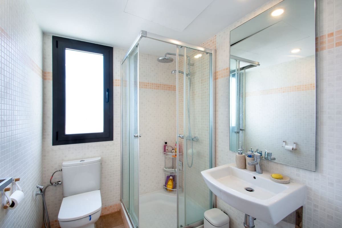 2 soverom Penthouse til salgs i New Golden Mile med svømmebasseng garasje - € 495 000 (Ref: 9149232)