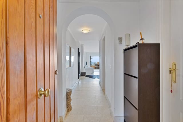 2 bedroom Penthouse for sale in Nueva Torrequebrada, Benalmádena with pool garage - € 595,000 (Ref: 9149235)