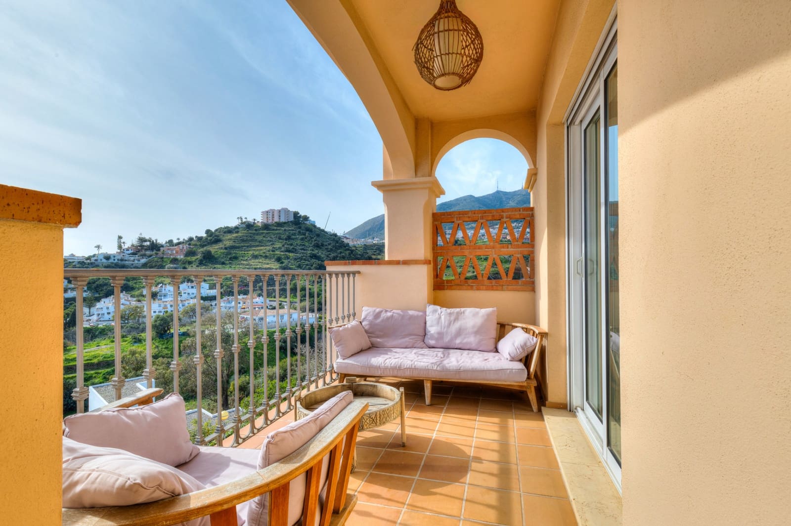 2 soveværelse Penthouse til salg i Torrequebrada med swimmingpool garage - € 595.000 (Ref: 9149235)