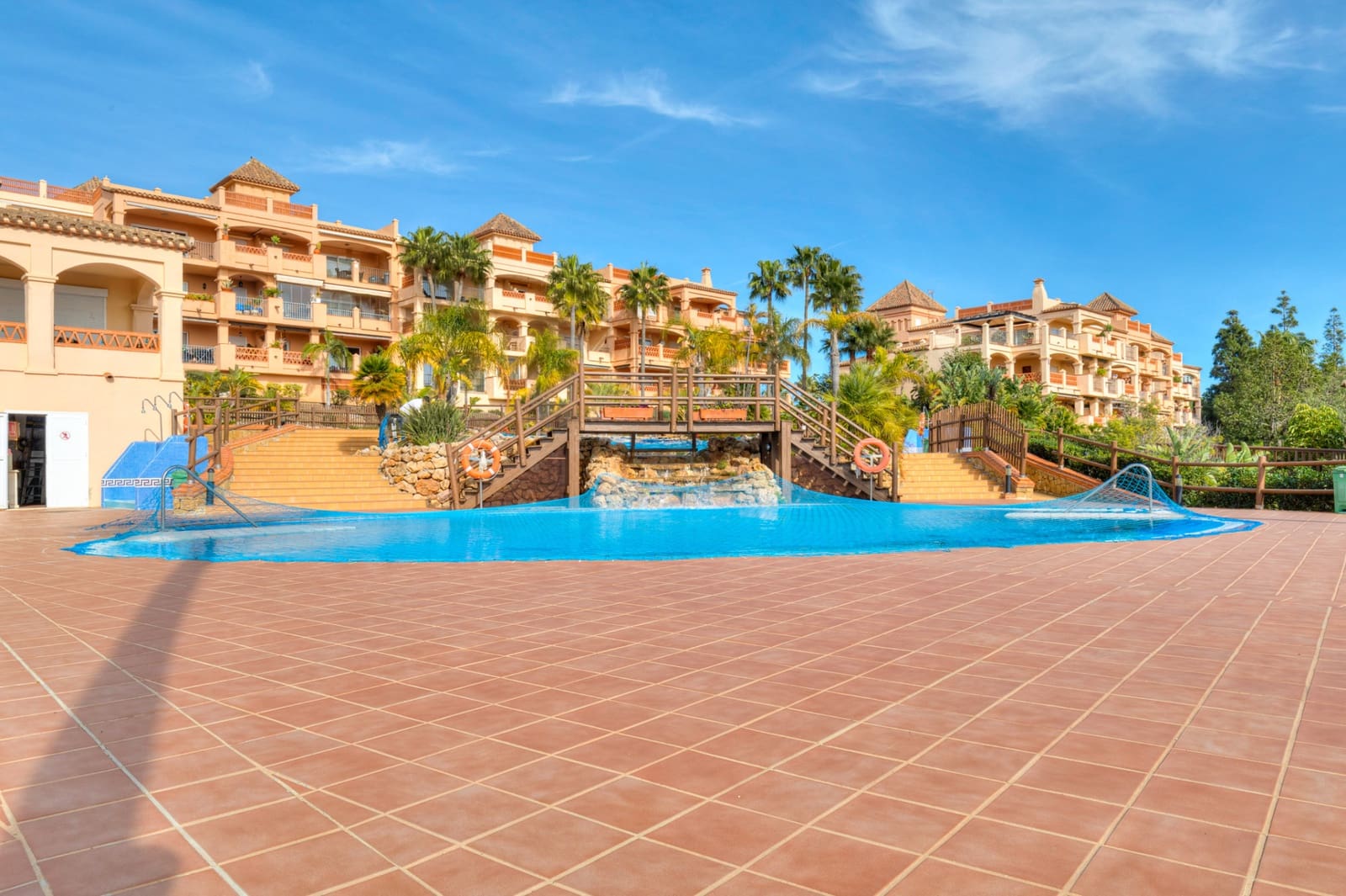 2 soveværelse Penthouse til salg i Torrequebrada med swimmingpool garage - € 595.000 (Ref: 9149235)