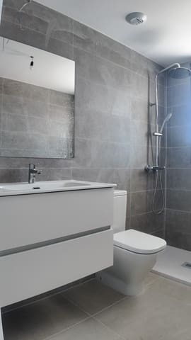 3 soveværelse Penthouse til salg i New Golden Mile, Estepona med swimmingpool garage - € 549.000 (Ref: 9149237)