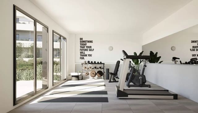 3 soveværelse Penthouse til salg i New Golden Mile, Estepona med swimmingpool garage - € 549.000 (Ref: 9149237)