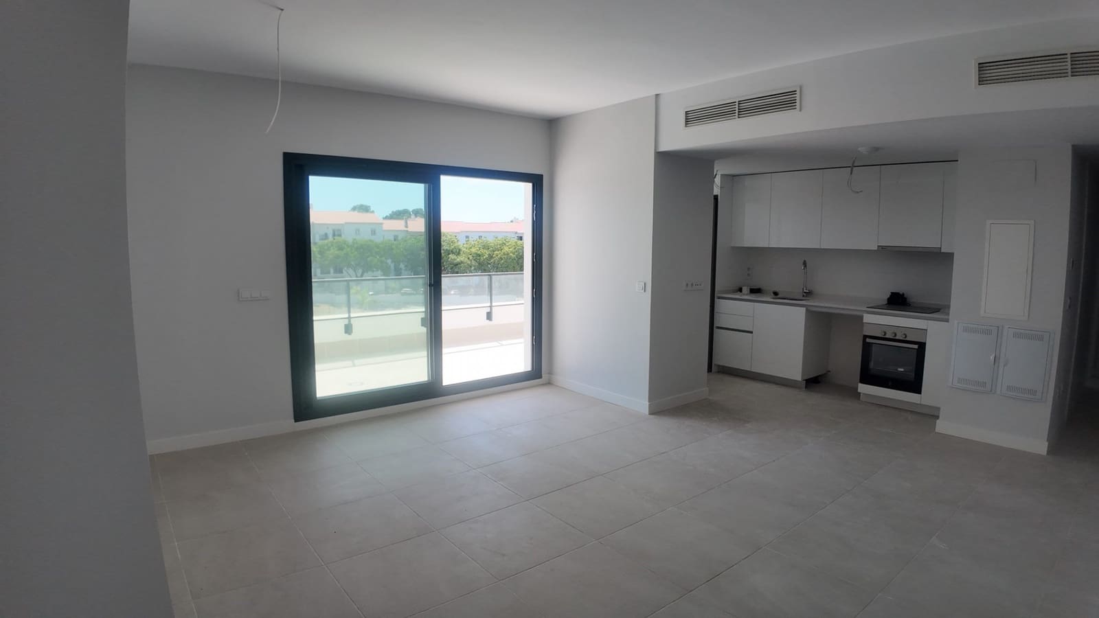 3 bedroom Penthouse for sale in New Golden Mile with pool garage - € 549,000 (Ref: 9149237)