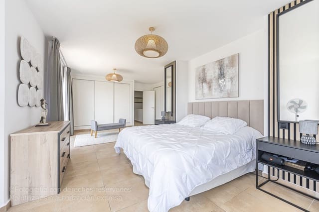 6 chambre Villa/Maison à vendre à Estepona avec piscine garage - 2 150 000 € (Ref: 9149238)