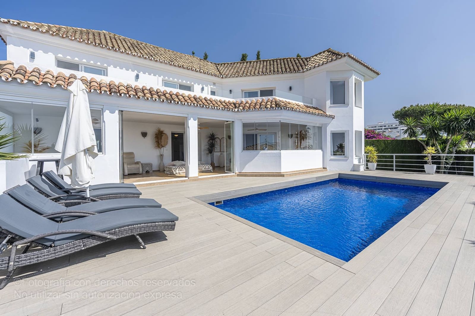 6 chambre Villa/Maison à vendre à Estepona avec piscine garage - 2 150 000 € (Ref: 9149238)