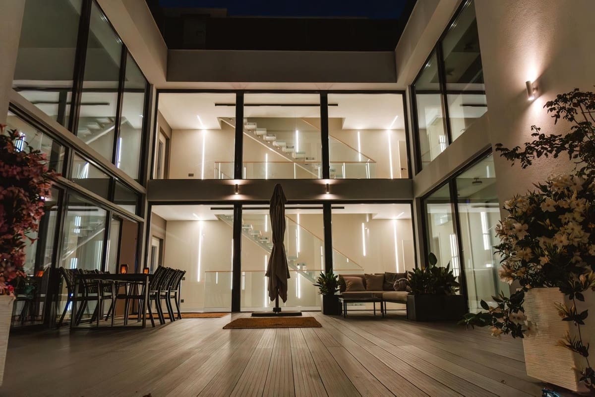 5 sovrum Villa till salu i Benalmadena med pool garage - 1 950 000 € (Ref: 9153915)
