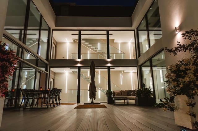 5 chambre Villa/Maison à vendre à Benalmádena avec piscine garage - 1 950 000 € (Ref: 9153915)