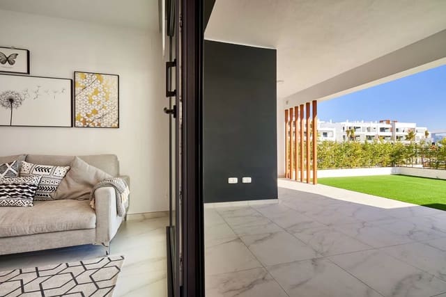 2 soverom Leilighet til salgs i Cancelada, Estepona med svømmebasseng garasje - € 540 000 (Ref: 9178134)