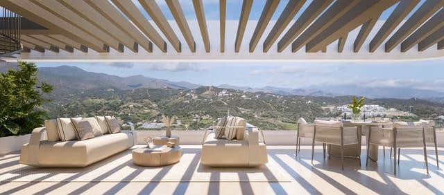 1 quarto Penthouse para venda em Estepona com piscina garagem - 605 000 € (Ref: 9193793)
