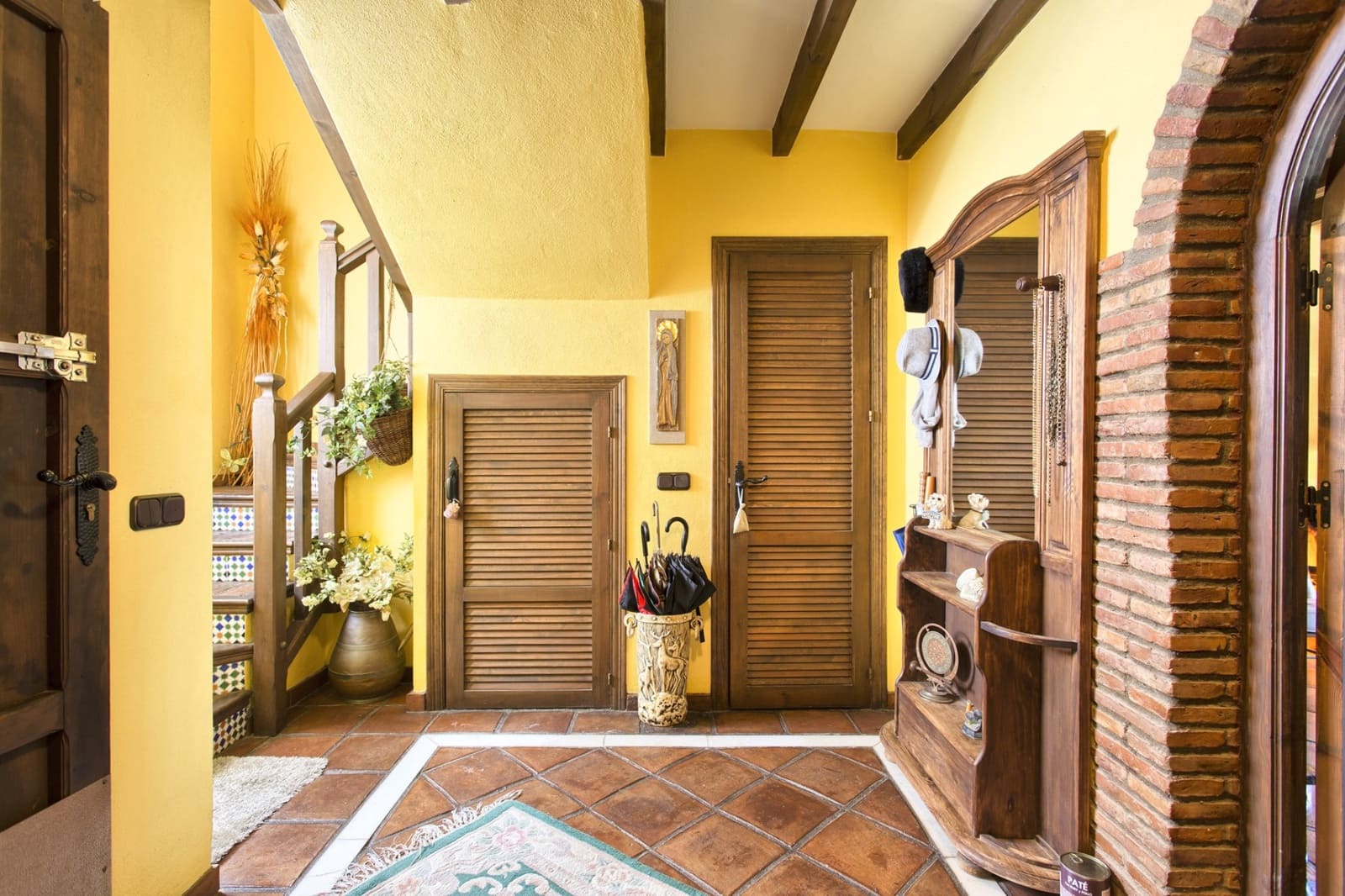 3 bedroom Townhouse for sale in Benahavis - € 375,000 (Ref: 9193801)