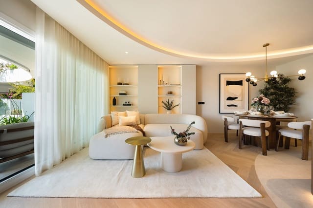 3 bedroom Apartment for sale in Marbella - € 1,280,000 (Ref: 9226501)