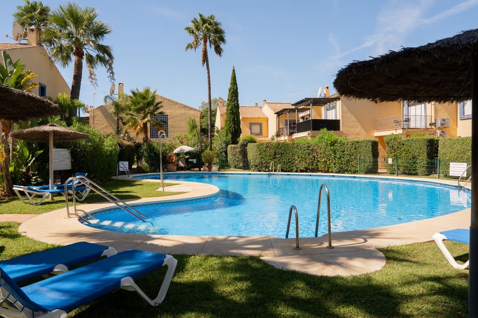 4 Zimmer Haus zu verkaufen in Marbella mit Pool Garage - 1.690.000 € (Ref: 9226502)