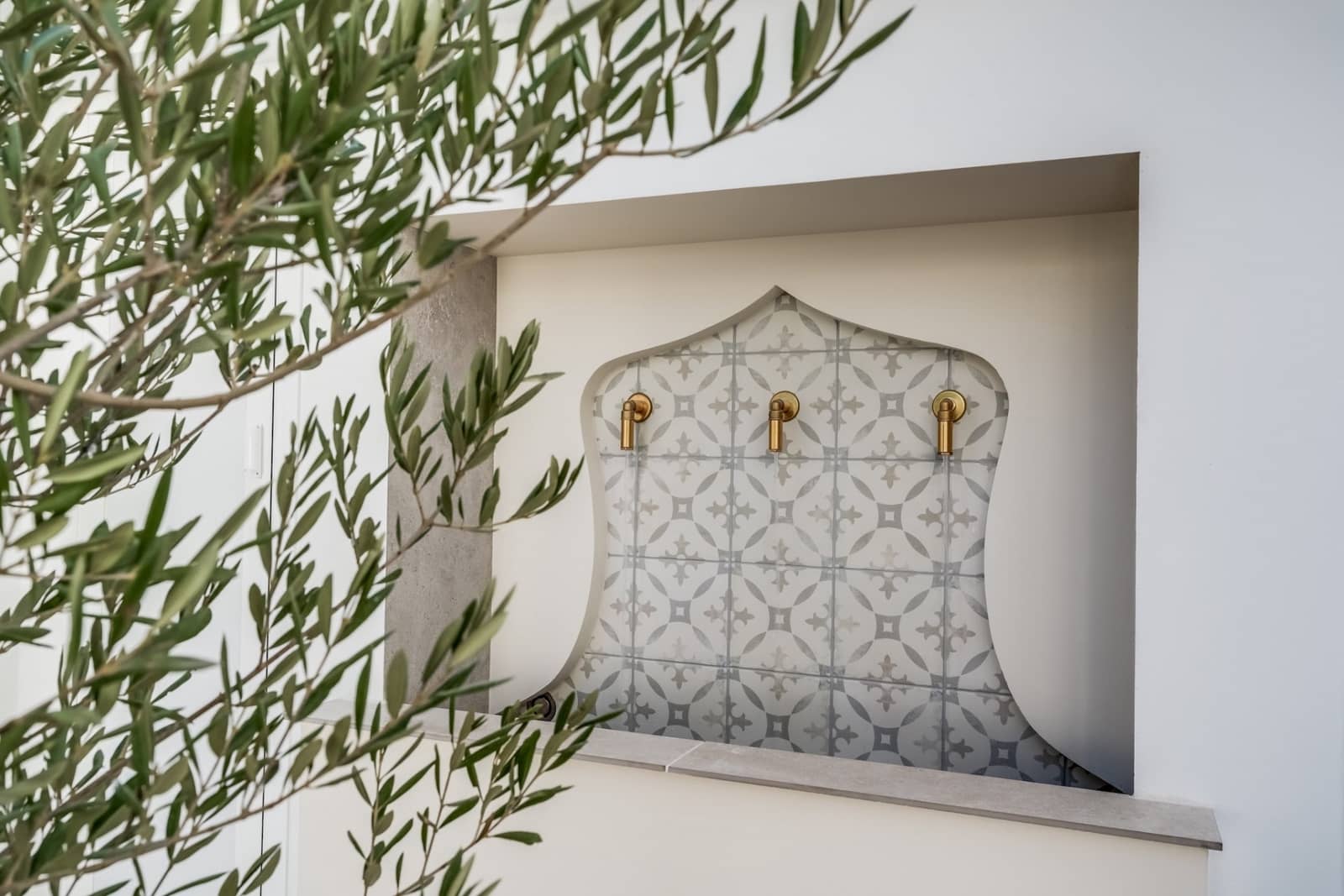 4 bedroom Townhouse for sale in Marbella with pool garage - € 1,395,000 (Ref: 9247018)