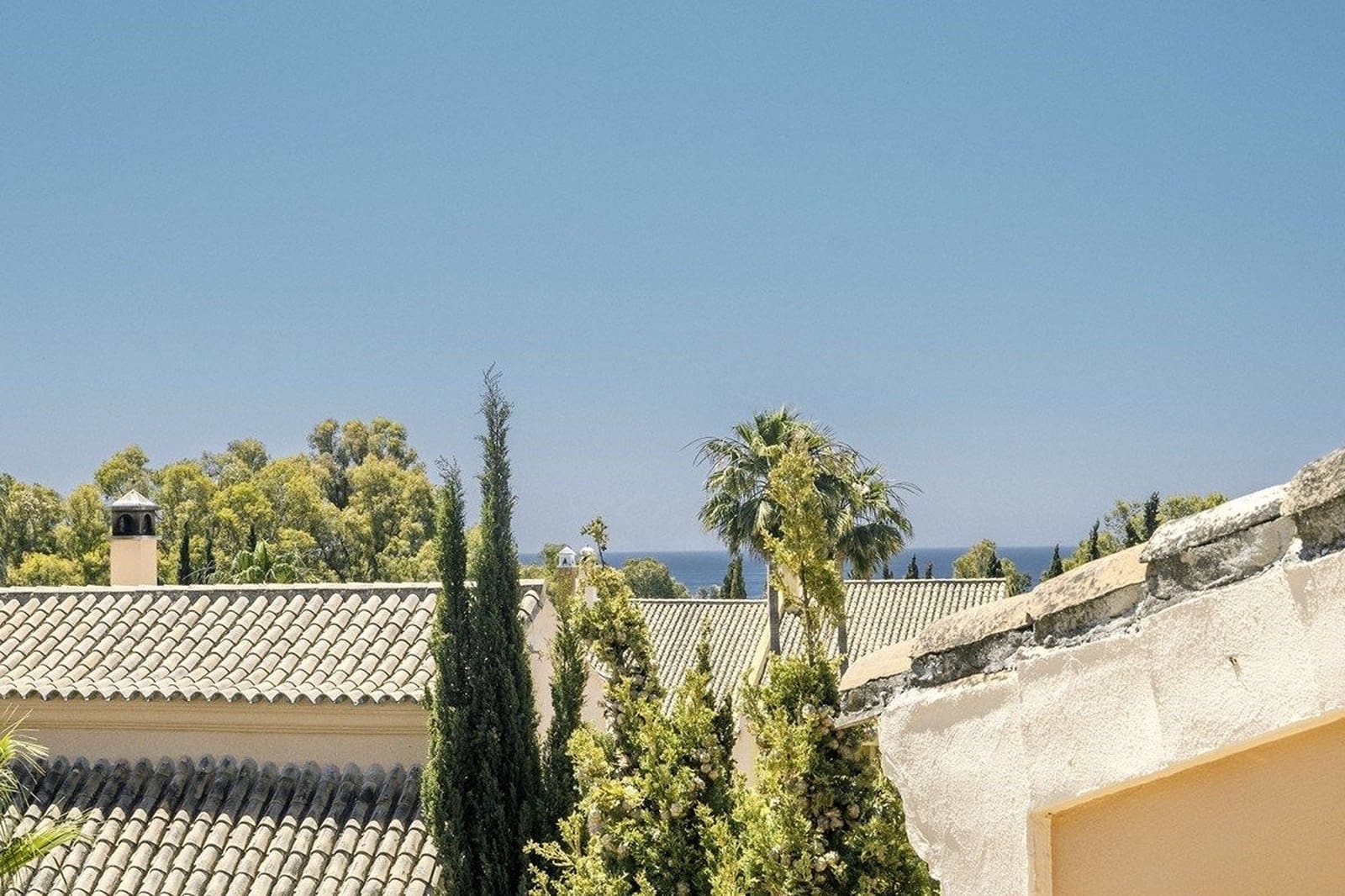 4 soverom Kjedet enebolig til salgs i Marbella med svømmebasseng garasje - € 1 700 000 (Ref: 9297216)