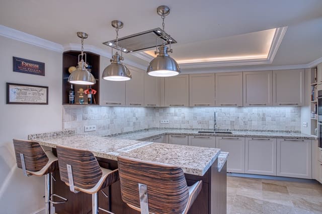 4 sypialnia Dom na sprzedaż w Marbella - 1 550 000 € (Ref: 9297217)