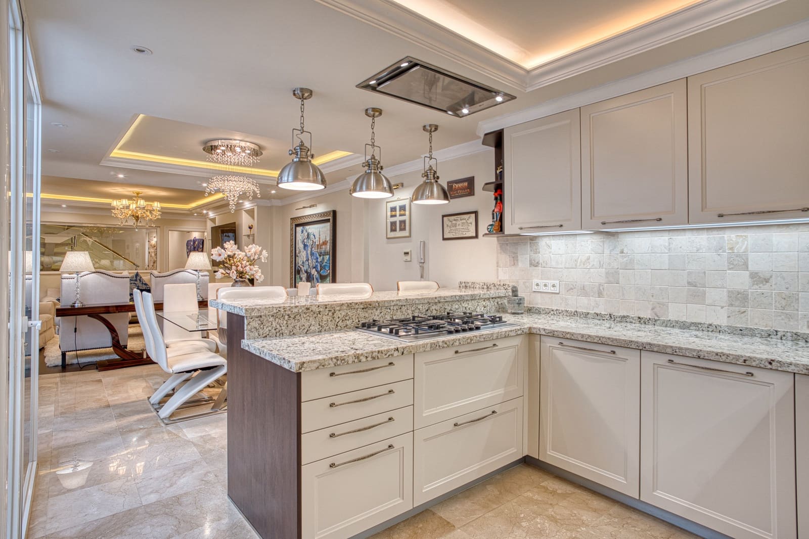 4 sypialnia Dom na sprzedaż w Marbella - 1 550 000 € (Ref: 9297217)