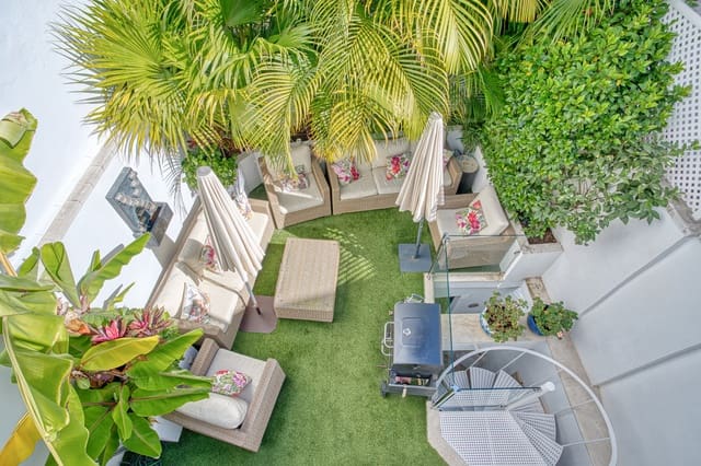 4 sypialnia Dom na sprzedaż w Marbella - 1 550 000 € (Ref: 9297217)