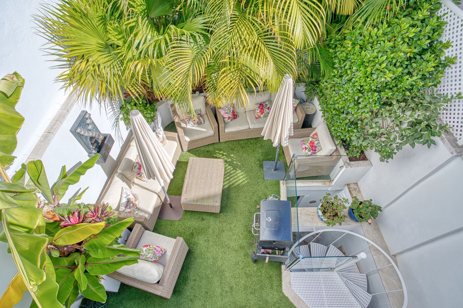 4 bedroom Townhouse for sale in Marbella - € 1,575,000 (Ref: 9297217)