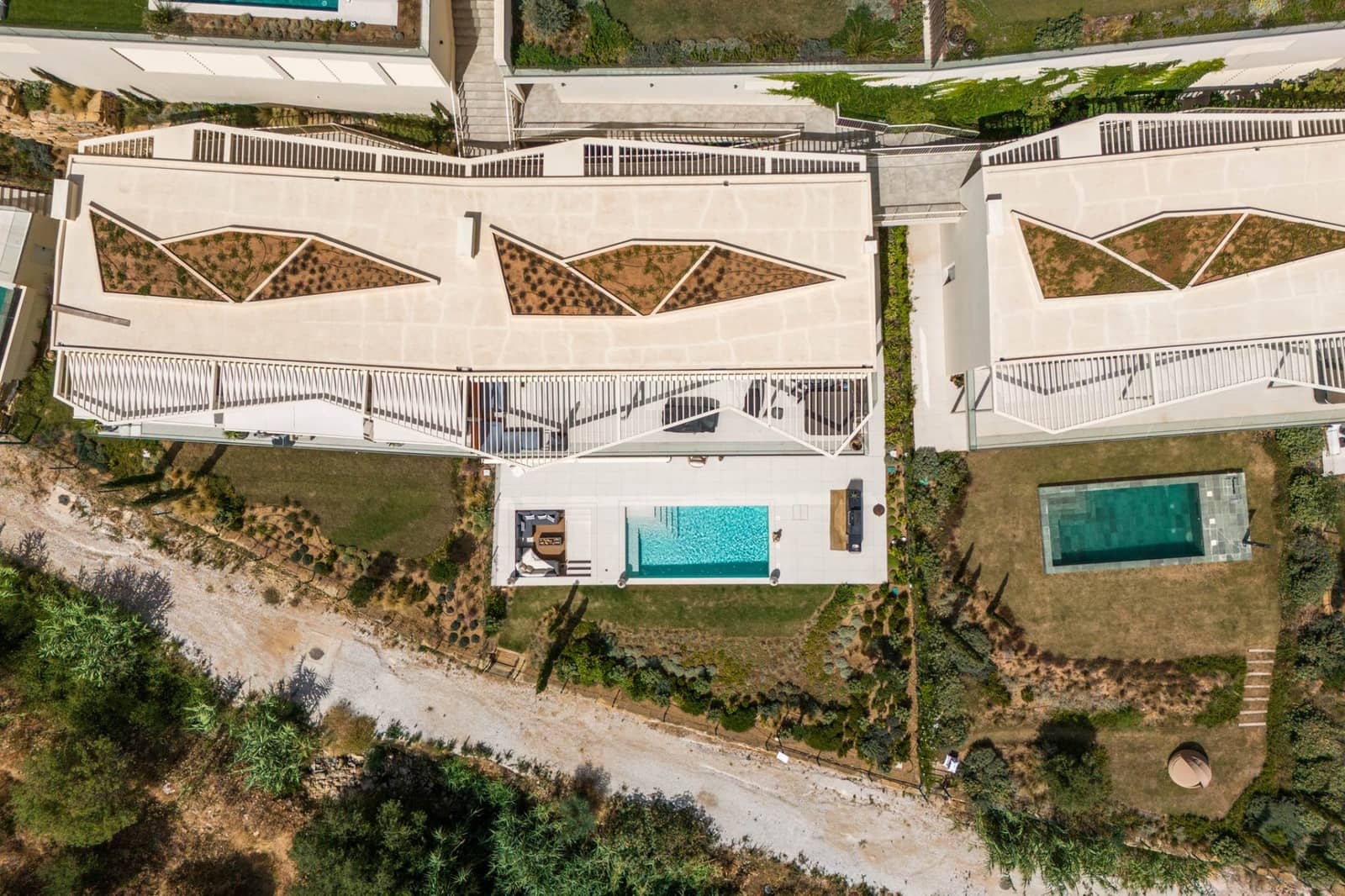 3 bedroom Apartment for sale in Benalmadena with pool garage - € 1,450,000 (Ref: 9297218)