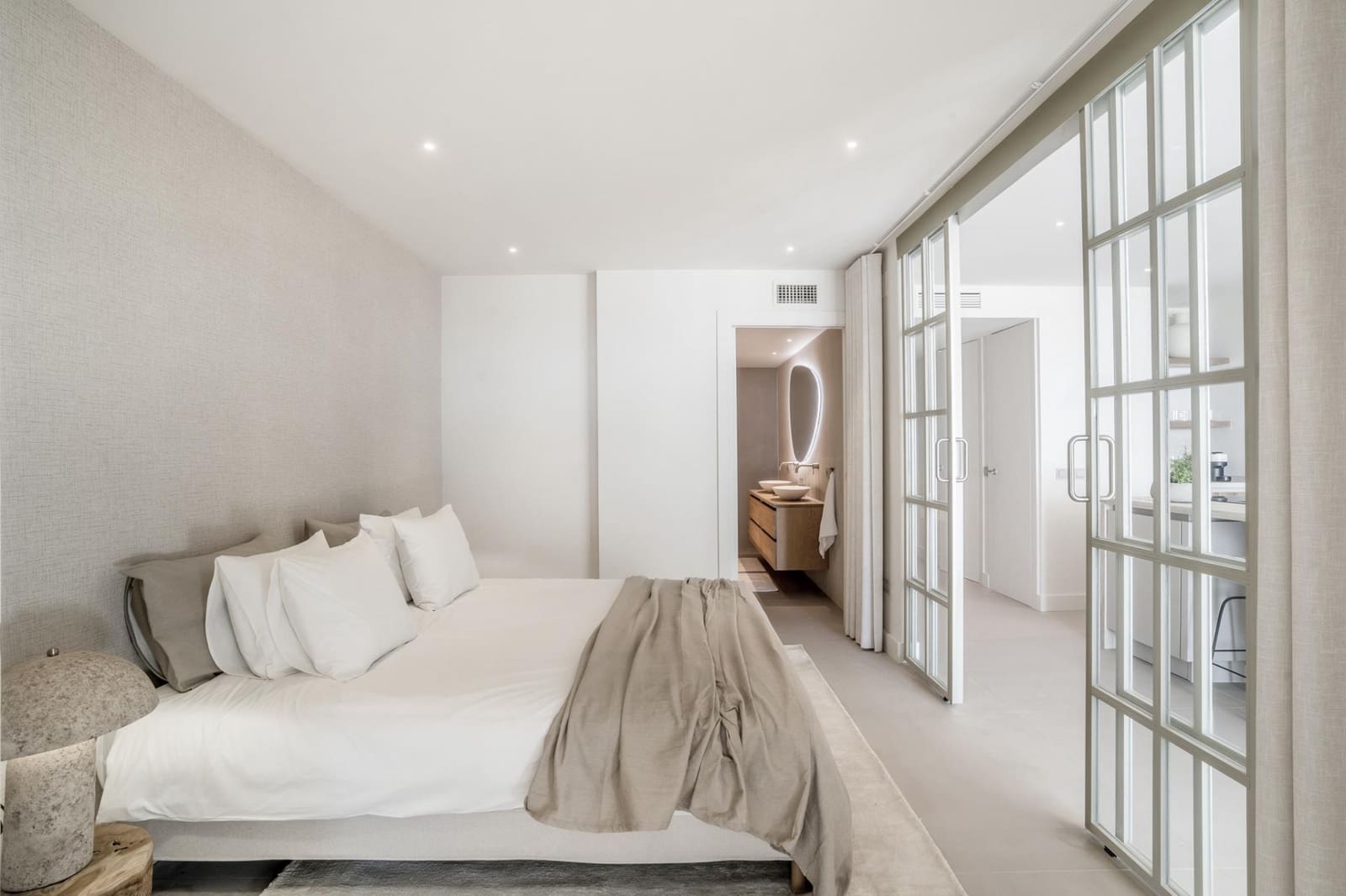 3 Zimmer Apartment zu verkaufen in Marbella mit Pool Garage - 1.125.000 € (Ref: 9297221)