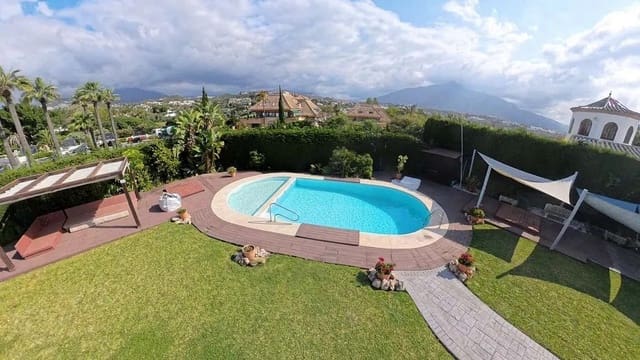 6 slaapkamer Villa te koop in Nueva Andalucia, Marbella met zwembad garage - € 2.500.000 (Ref: 9344462)
