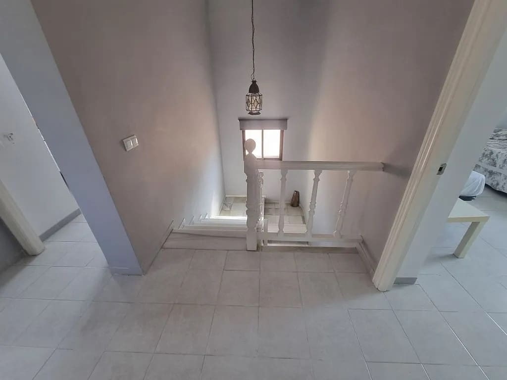 6 bedroom Villa for sale in Nueva Andalucia with pool garage - € 2,500,000 (Ref: 9344462)