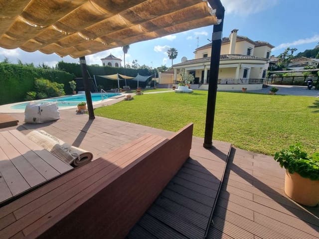 6 quarto Moradia para venda em Nueva Andalucia, Marbella com piscina garagem - 2 500 000 € (Ref: 9344462)