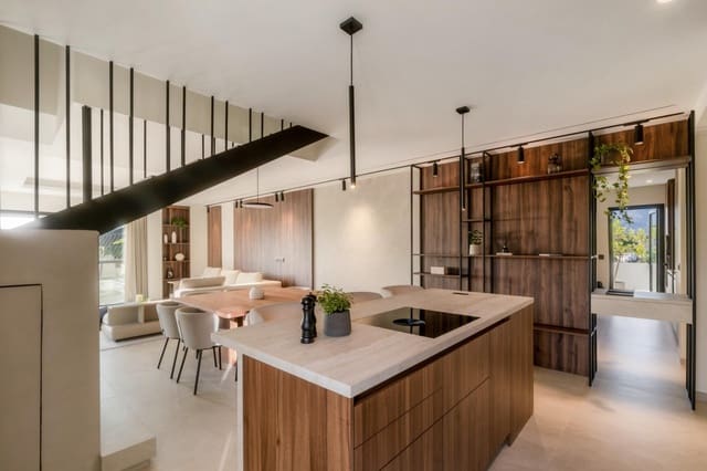 3 soveværelse Penthouse til salg i Nueva Andalucia, Marbella med swimmingpool garage - € 1.550.000 (Ref: 9344465)