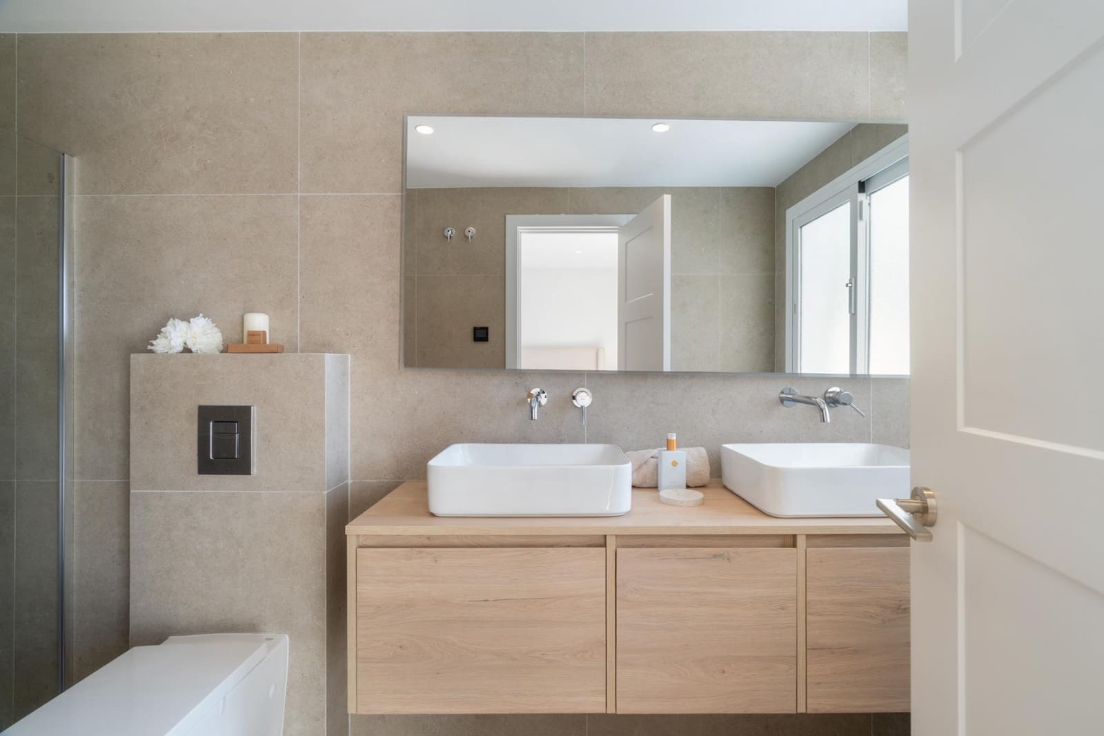 4 soverom Hus til salgs i Marbella med svømmebasseng garasje - € 1 195 000 (Ref: 9344467)