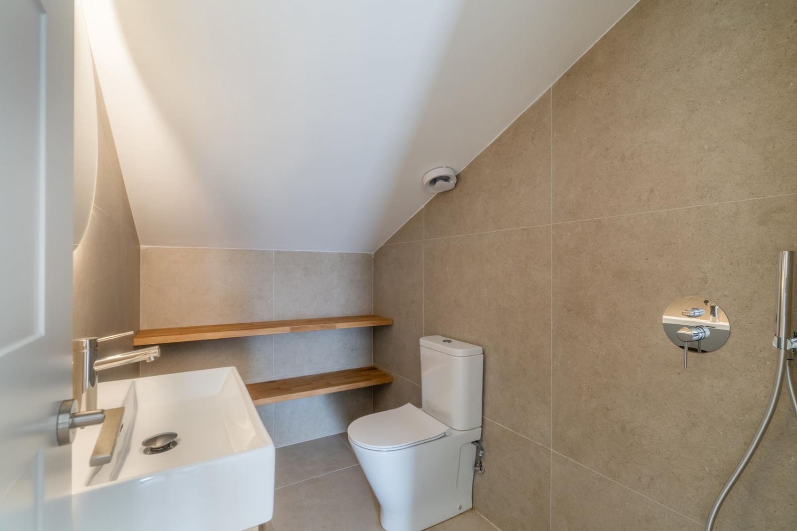 4 soverom Hus til salgs i Marbella med svømmebasseng garasje - € 1 195 000 (Ref: 9344467)