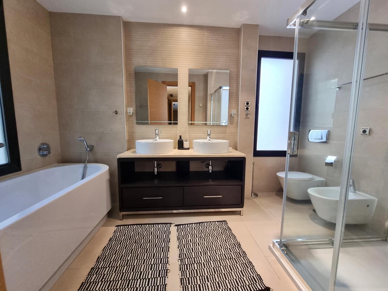 3 sovrum Lägenhet till salu i Marbella med pool garage - 650 000 € (Ref: 9344469)