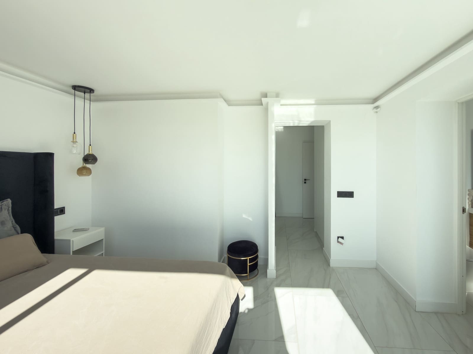 4 soverom Villa til leie i El Paraiso med svømmebasseng - € 6 500 (Ref: 9358972)