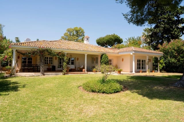 3 sypialnia Willa na sprzedaż w El Paraiso, Estepona z garażem - 2 850 000 € (Ref: 9358973)