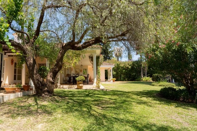 3 sypialnia Willa na sprzedaż w El Paraiso, Estepona z garażem - 2 850 000 € (Ref: 9358973)