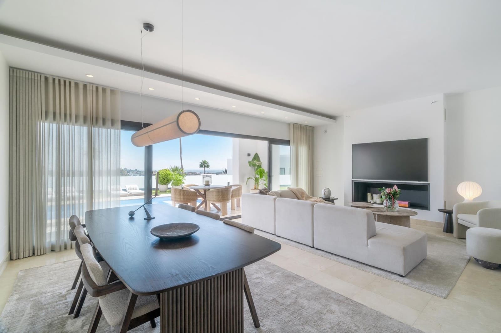 5 sypialnia Willa na sprzedaż w Benahavis z basenem garażem - 2 995 000 € (Ref: 9358975)