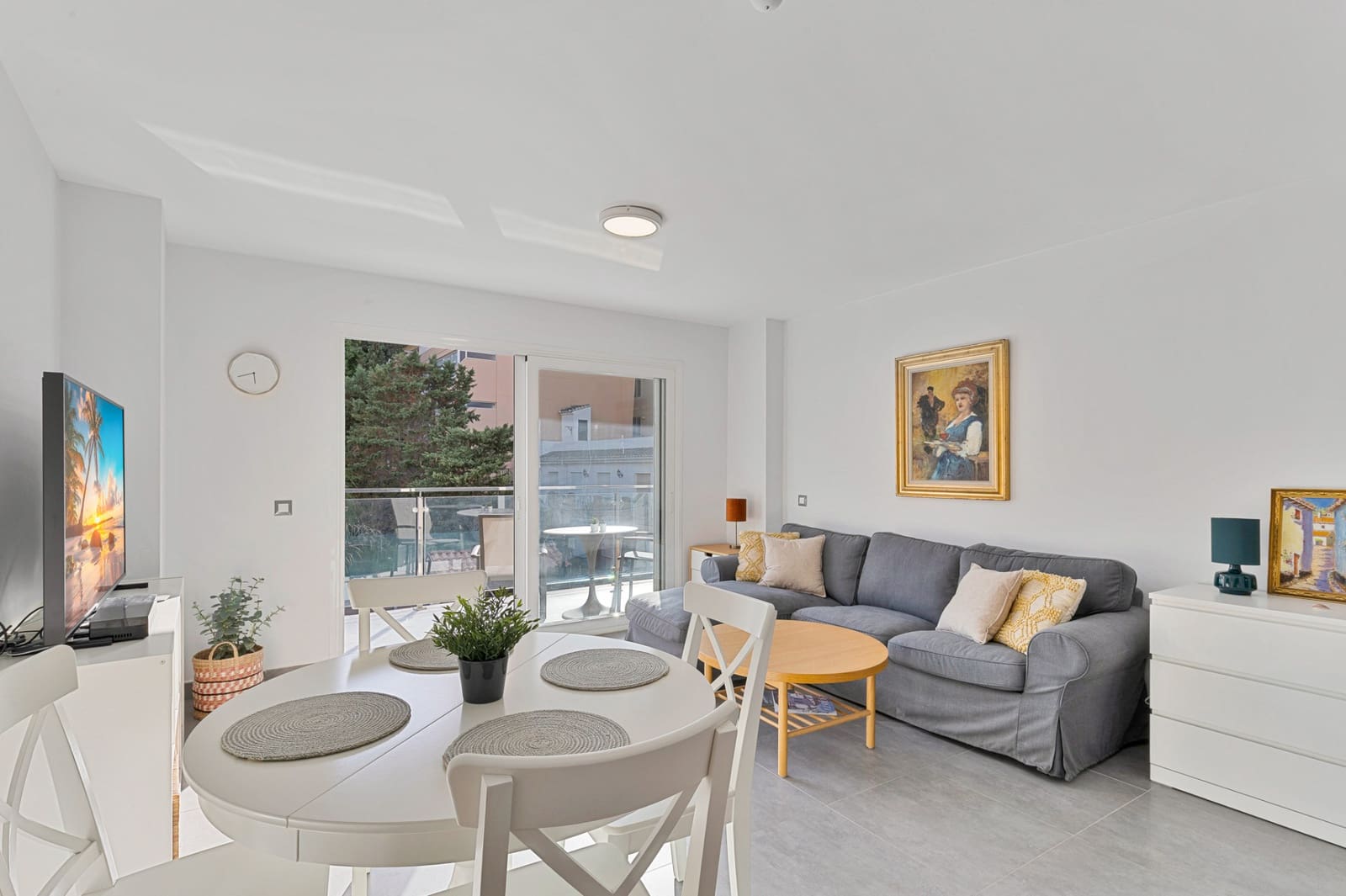Apartamento de 2 habitaciones en Fuengirola en venta - 398.000 € (Ref: 9358976)