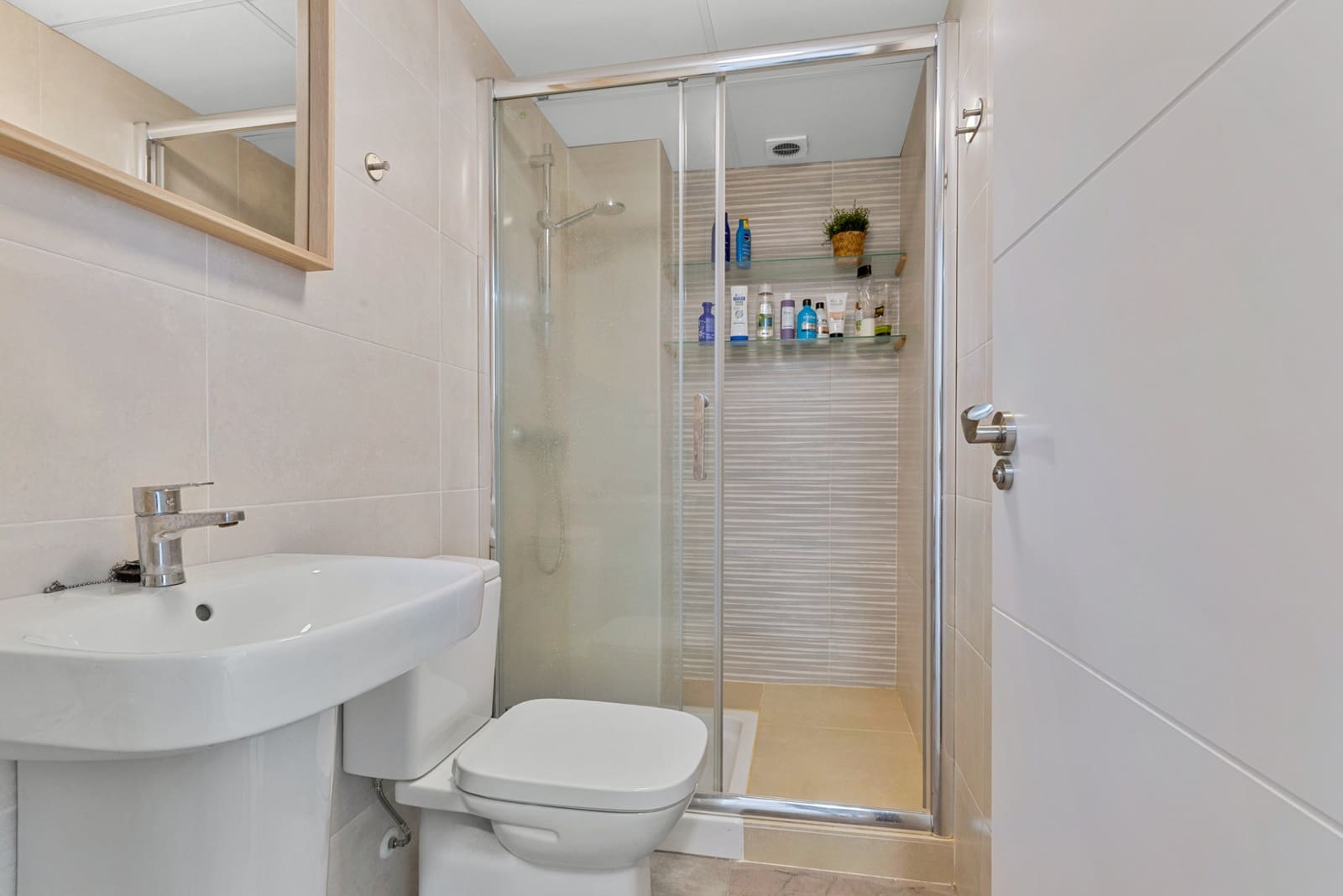 Apartamento de 2 habitaciones en Fuengirola en venta - 398.000 € (Ref: 9358976)